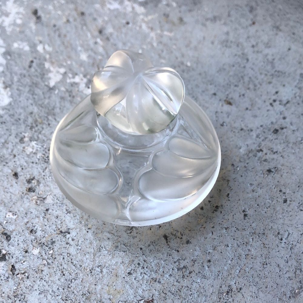 Lalique Falcon Thais Marie Claude